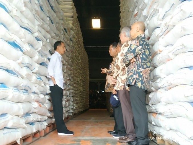 Jokowi: Operasi pasar Bulog dilakukan untuk jaga stabilitas harga beras