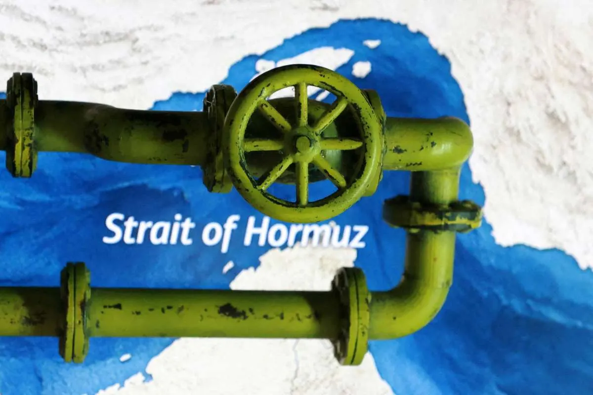 CEO ADNOC Peringatkan Pemulihan Selat Hormuz Bisa Memakan Waktu Dua Tahun