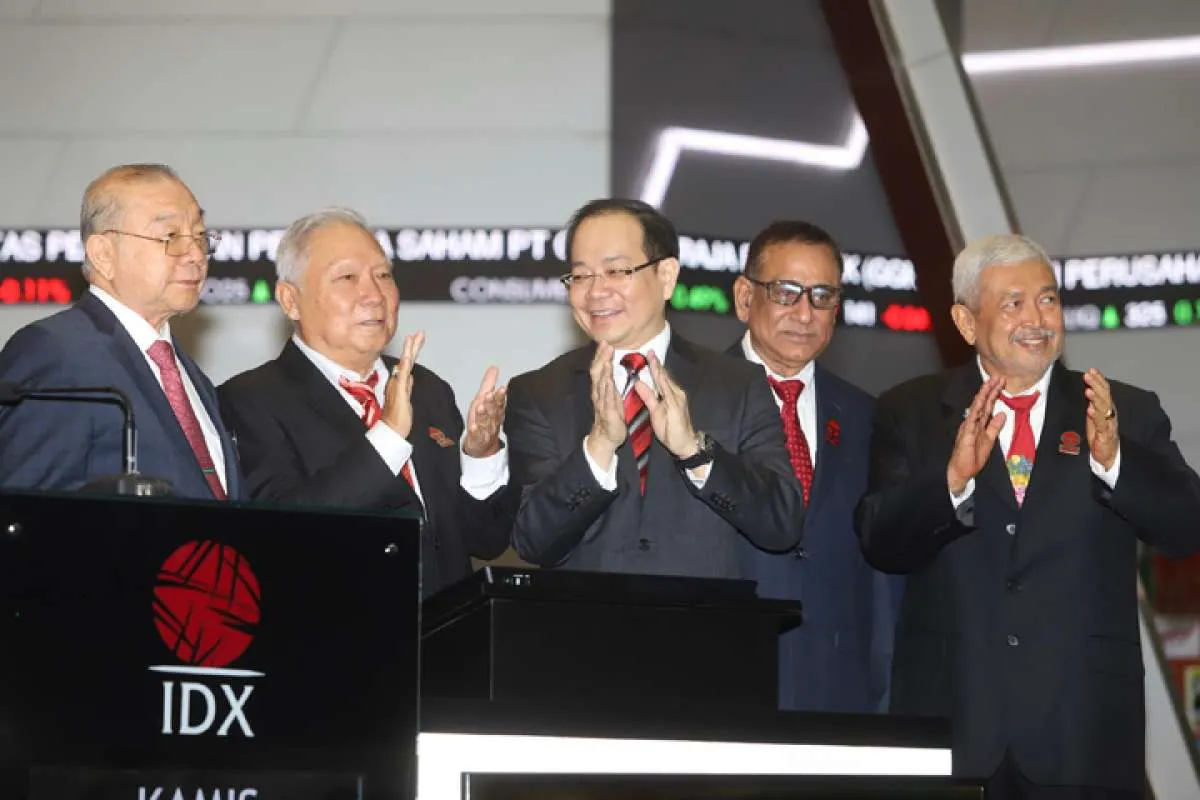 Gunung Raja Paksi (GGRP) menggulung laba dari baja