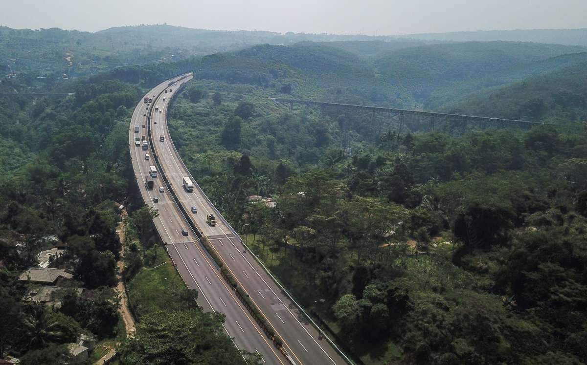 Mobilitas Dorong Emiten Jalan Tol