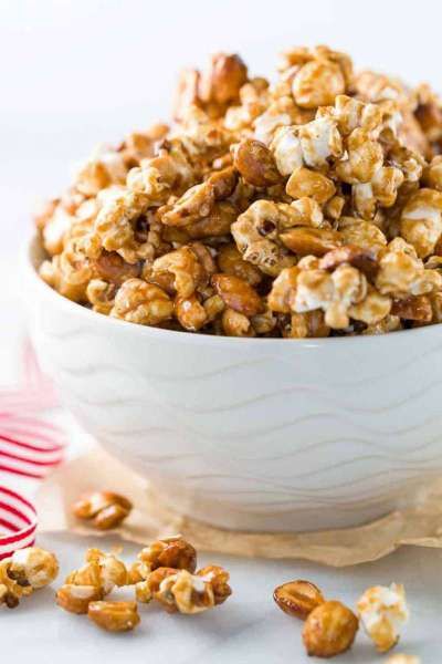 Tips Membuat Popcorn Karamel Ala Bioskop di Rumah yang Anti Gagal