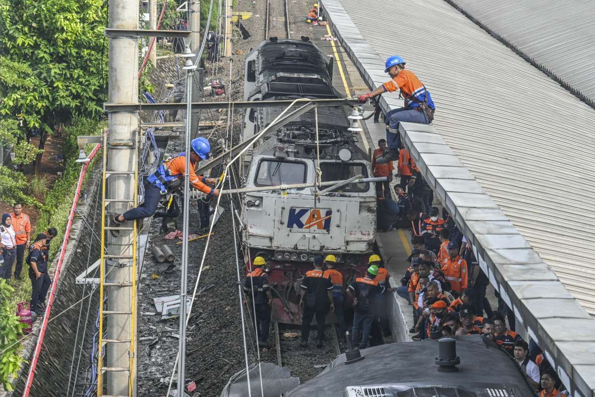 Pemerintah Membenahi Perlintasan Kereta Bermasalah