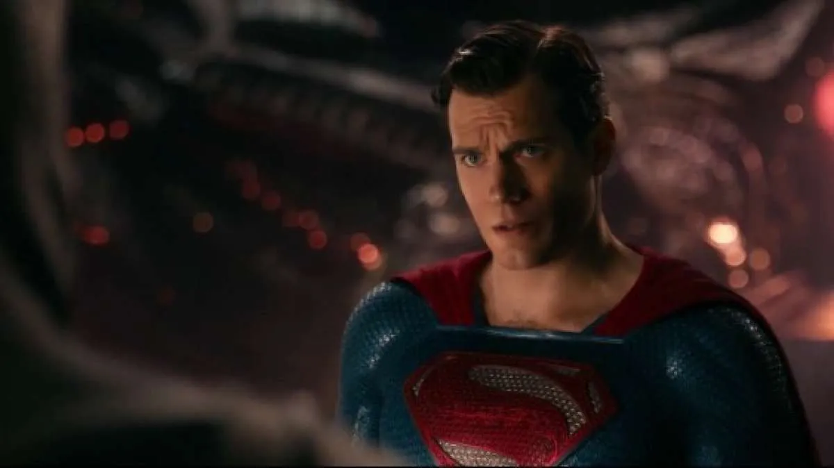 Film Justice League Snyder Cut, Henry Cavill tampil berkostum hitam Superman