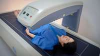 Cegah Patah Tulang Akibat Osteoporosis dengan Bone Mineral Densitometry