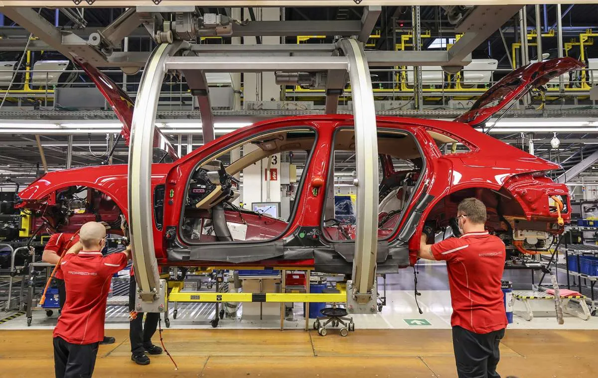 Penjualan Global Porsche Turun, Pasar China Anjlok 26%
