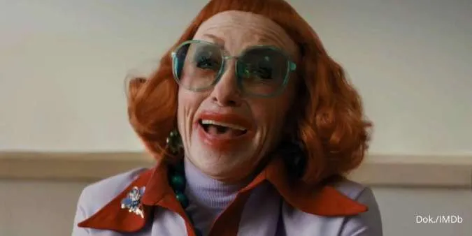 Inspirasi Kostum Halloween 2025, Dari Wednesday hingga Aunt Gladys Weapons