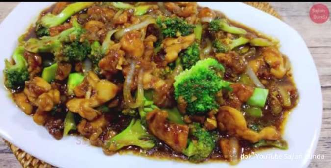 Resep Tumis Brokoli Daging Ayam Favorit Keluarga yang Praktis, Enak, dan Sehat