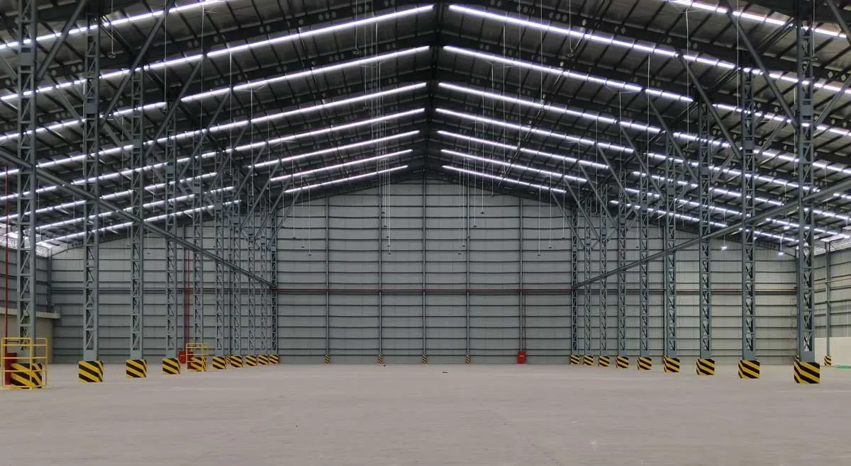 Efisiensi Energi, CKB Logistics Pasang PLTS Atap di Gudang Samarinda