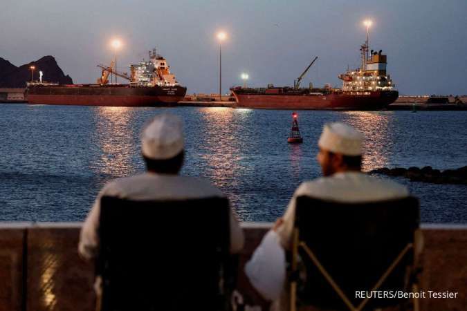 Dua Tanker Diserang di Oman, Konflik AS-Iran Kian Ancam Jalur Pelayaran Minyak