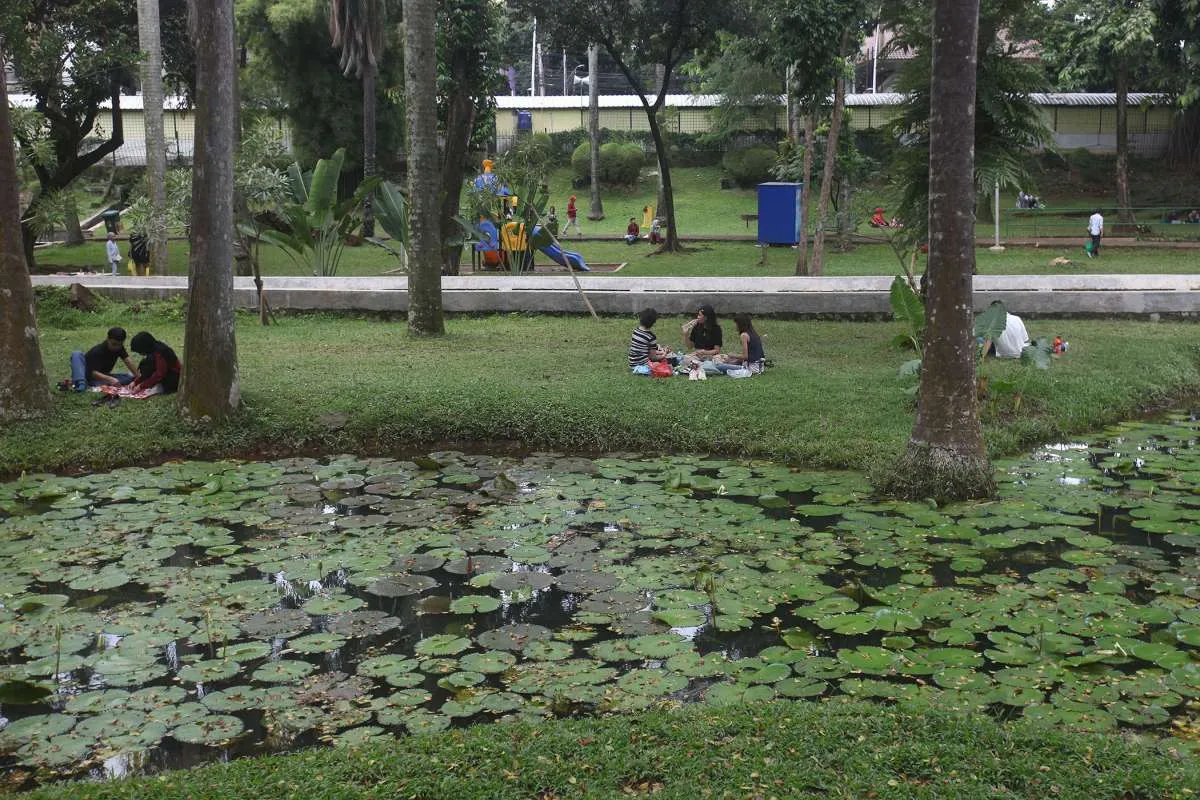 Rekomendasi 5 Taman di Kota Jakarta yang Buka Selama 24 Jam, Mana Saja?