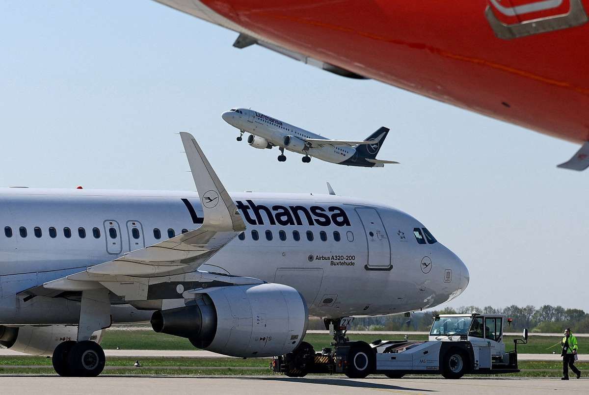 Lufthansa Pangkas Proyeksi EBIT Tahun Ini Jadi €1,7 miliar hingga €2,2 miliar