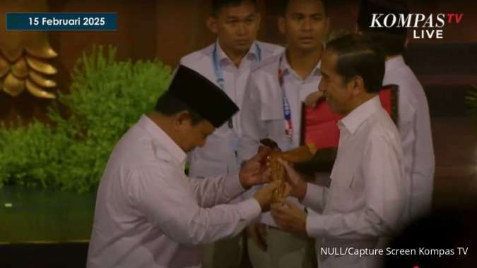 Joko Widodo Sebut Prabowo Presiden Terkuat di Dunia, Tidak Ada yang Berani Mengkritik