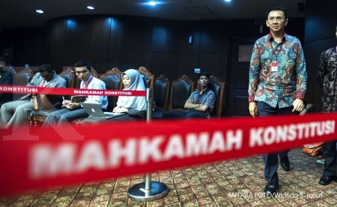 Ke MK, Ahok ditemani pendiri Teman Ahok