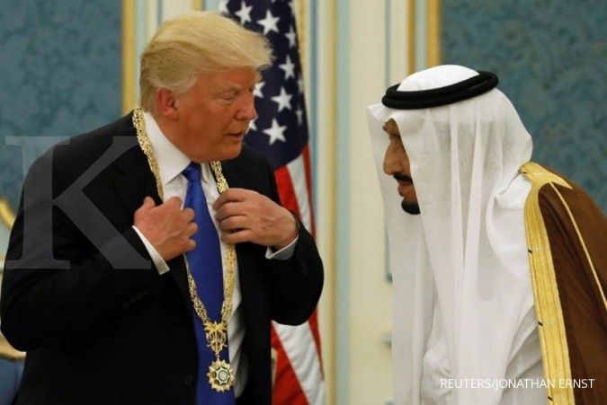 Donald Trump dan Raja Saudi perkuat hubungan pertahanan di tengah ketegangan 