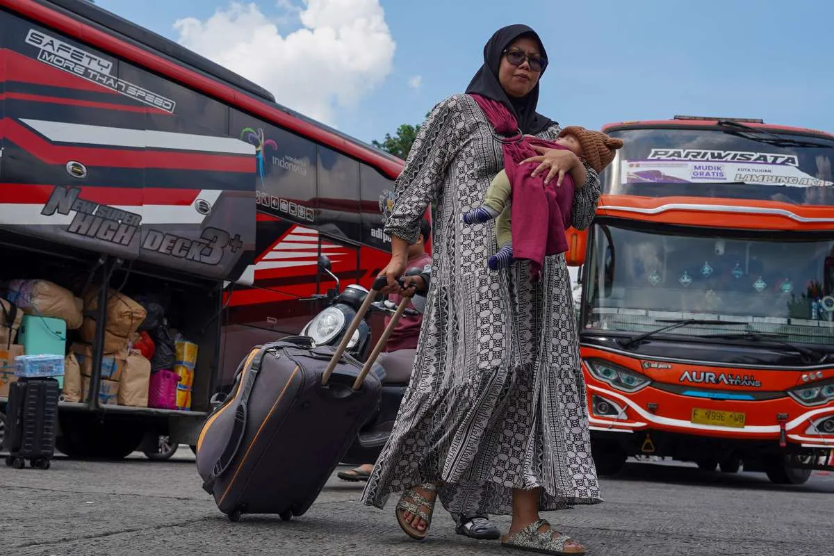 Lebaran 2025, Banyak Kursi Kosong di Bus AKAP Akibat Daya Beli Turun