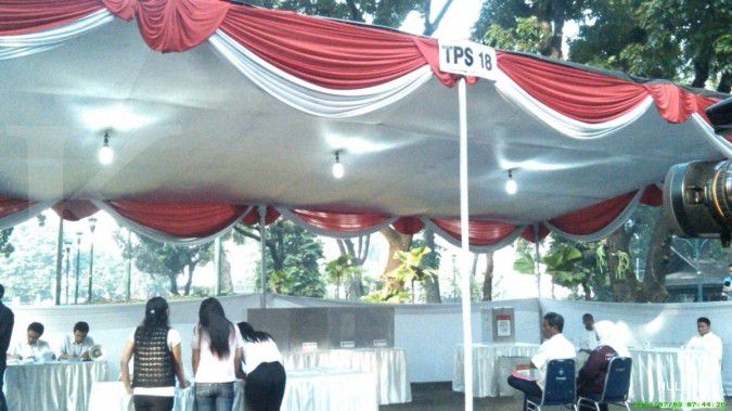 Jokowi nyoblos di TPS 18 Menteng