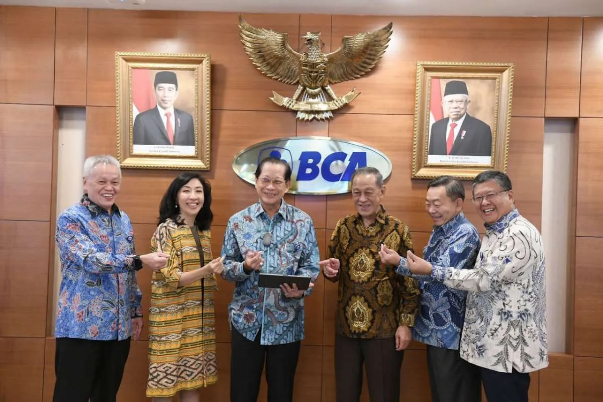 Saham BBCA New All Time High Rp 8.900 Senin (24/10), Kapitalisasi Pasar Rp 1.097 T