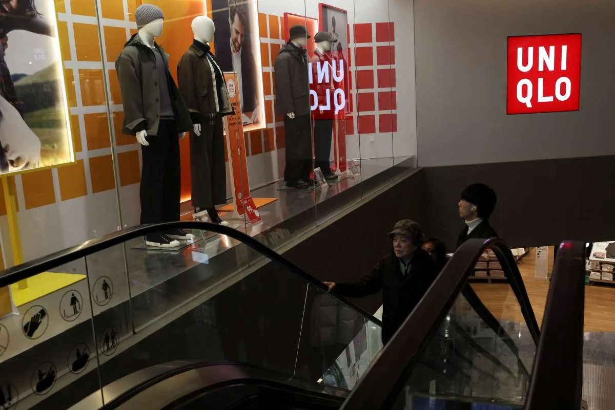 Uniqlo Catat Kenaikan Laba Operasi 13% di Tahun Fiskal 2025