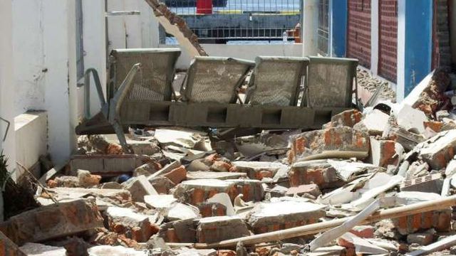 7.7-Magnitude Earthquake Rocks Eastern Indonesia, 51 People Dead