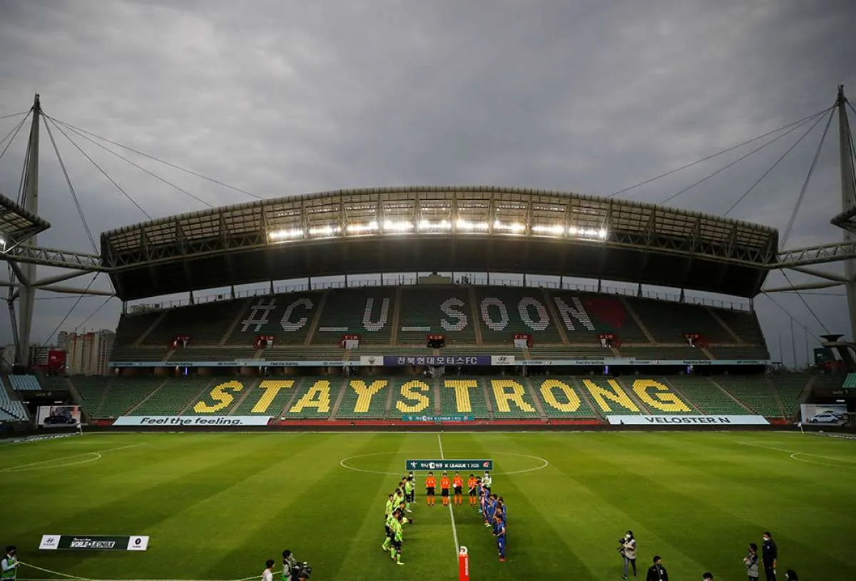 Hore, penggemar sepakbola dan baseball di Korea Selatan bisa menonton di stadion