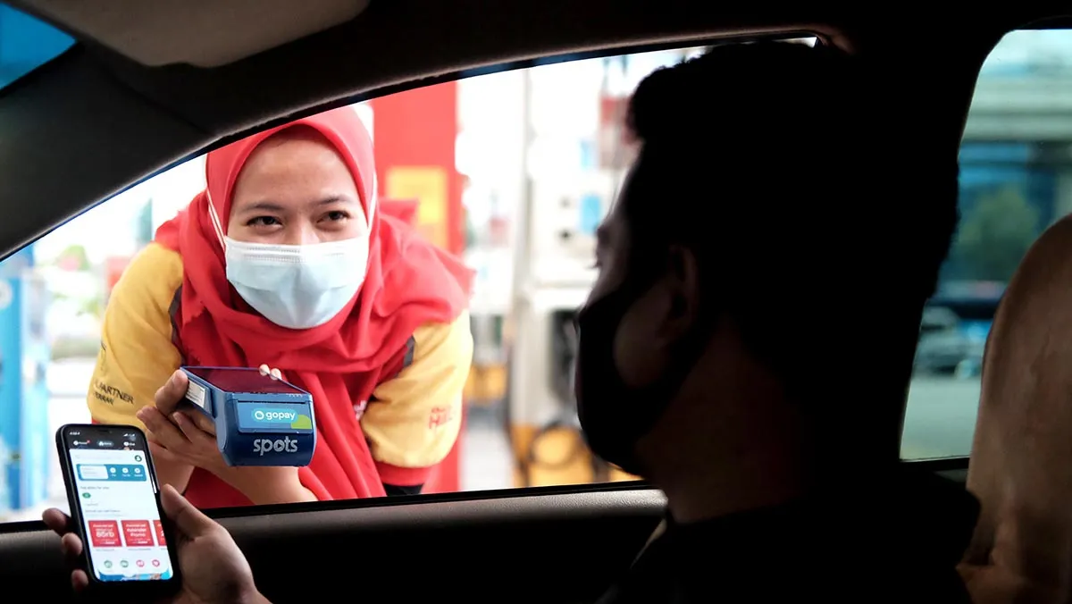 Sekarang beli bensin di Shell bisa bayar pake Go-Pay