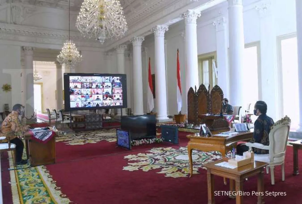 Rapat persiapan Pilkada, Jokowi: Protokol kesehatan tidak ada tawar-menawar