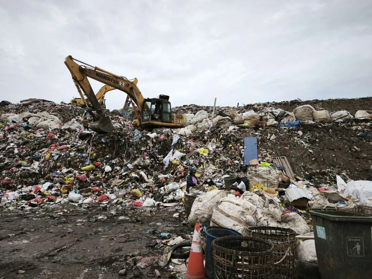 Rosan Sebut Proyek Waste to Energy Diminati 240 Investor