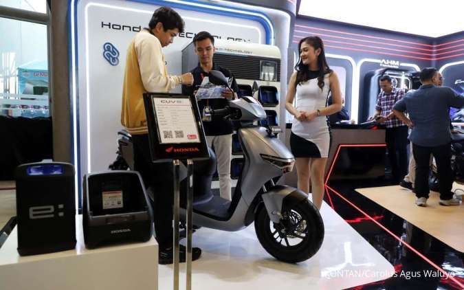 Prabowo Tantang Industri Bisa Produksi Motor Listrik Tembus 2 Juta Unit