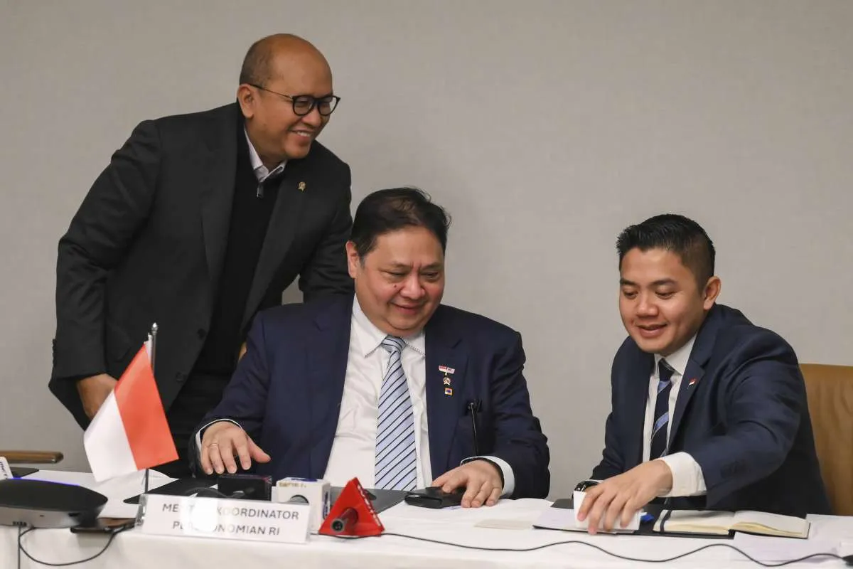 MA AS Batalkan Tarif Trump, Ekonom: Momentum RI Untuk Negosiasi Ulang