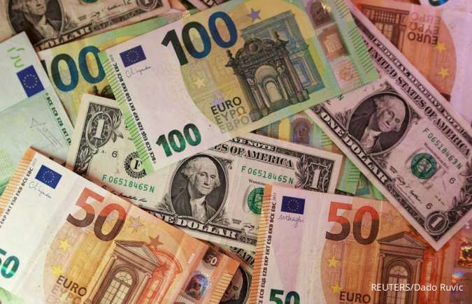 Mayoritas Mata Uang Utama Loyo, Analis Rekomendasikan NZD dan CHF untuk Diversifikasi