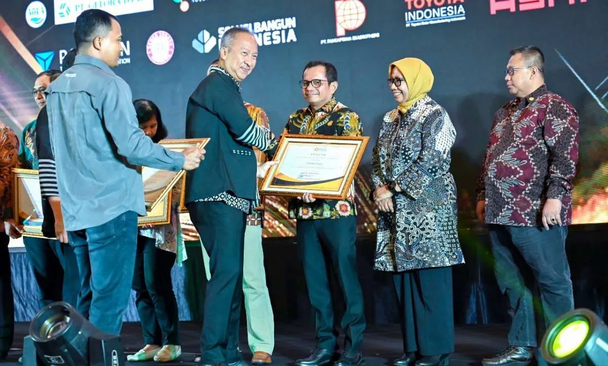 Kemenperin Nobatkan 2 Anak Usaha SIG Sebagai National Lighthouse Industri 4.0