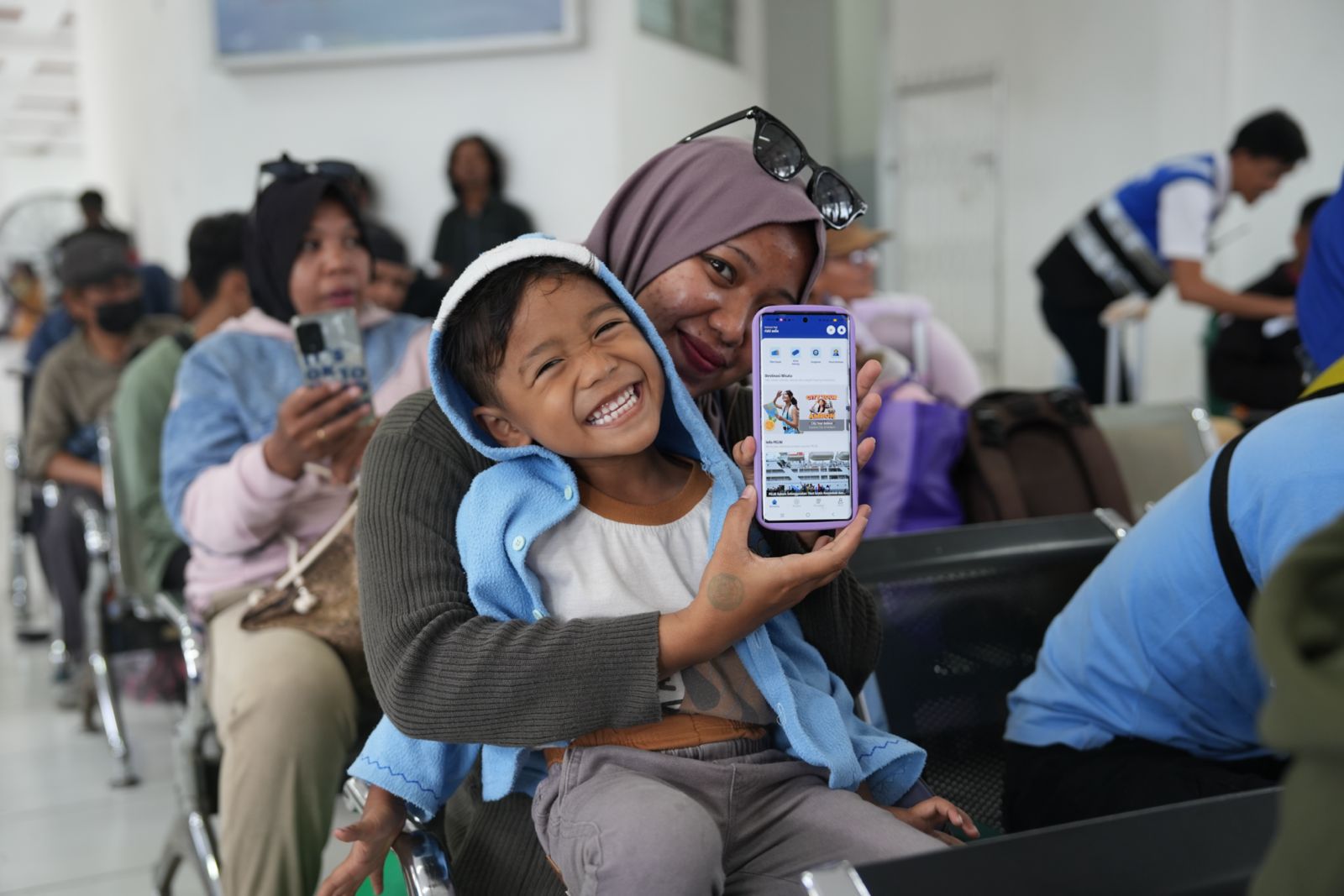 Kontan - PT Pelni (Persero) Kilas Online