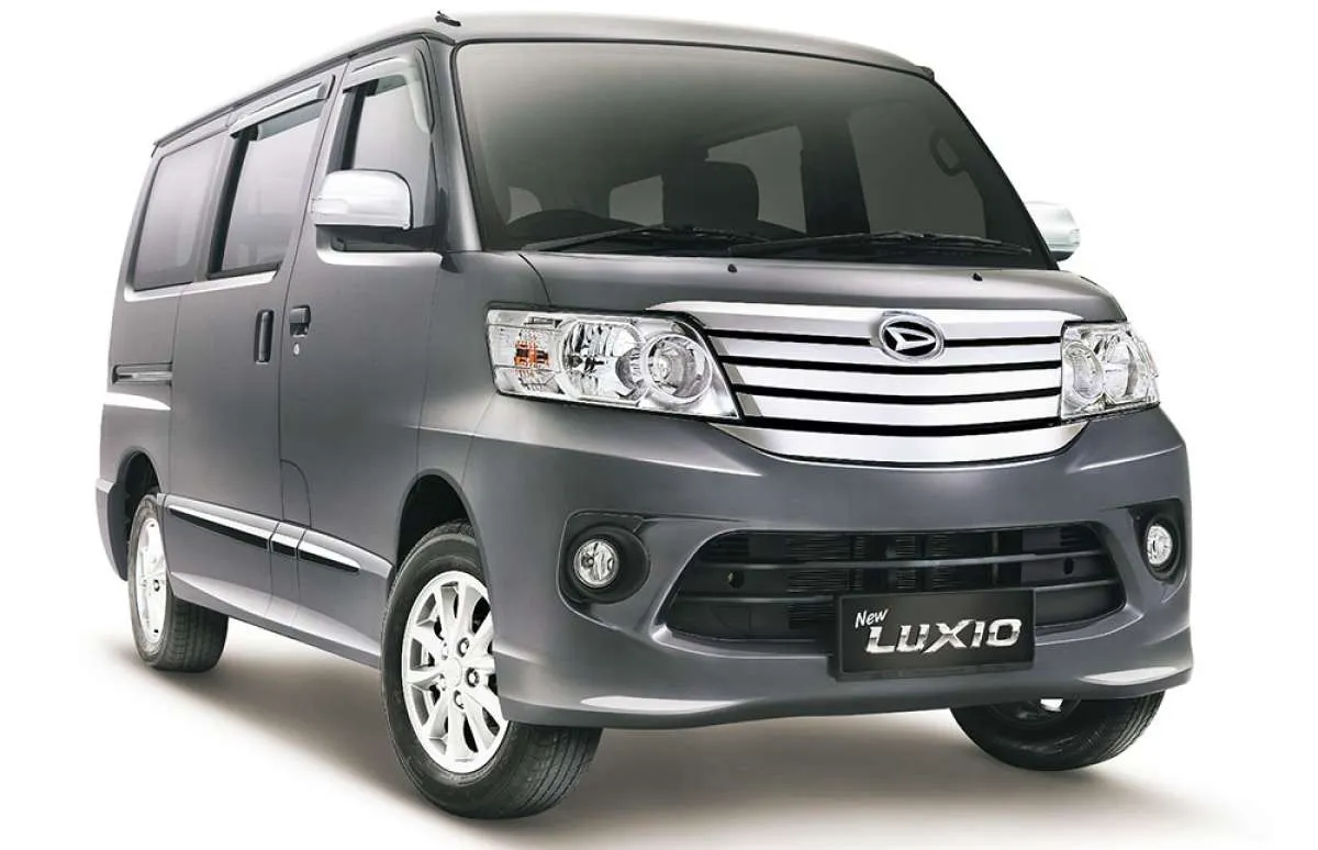 Intip harga mobil bekas Daihatsu Luxio varian lawas termurah Rp 60 jutaan