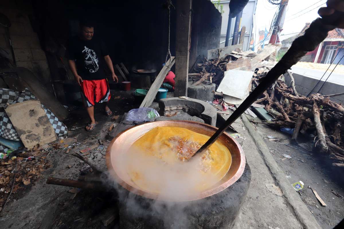 Pemerintah Targetkan 30% Porsi Kredit untuk UMKM