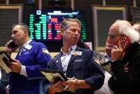 Wall Street Mixed, S&P 500 Menguat Didukung Kenaikan Laba Bank dan Reli Saham Chip