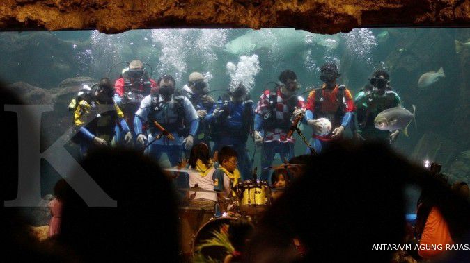 Wisata edukasi akuarium laut, berikut harga tiket masuk Sea World