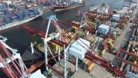 Kinerja Operasi Terminal Petikemas (IPC TPK) Bertumbuh 13,1% per Oktober 2025