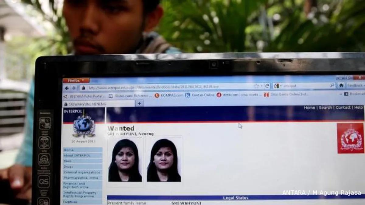 Penangkapan Neneng disertai penggerebekan