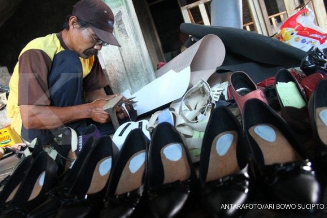 Begini lo Cara Membersihkan Sol Sepatu Bagian Dalam Menggunakan Cuka