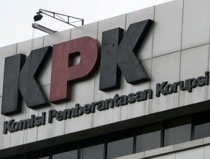 KPK Diserbu Pendemo yang Minta Boediono dan Srimulyani Dijadikan Tersangka