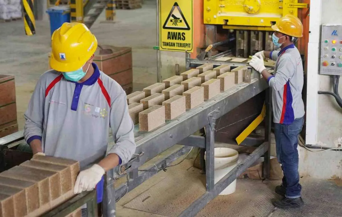 Benteng Api Technic (BATR) Bagi Dividen Perdana Rp 4,23 Miliar