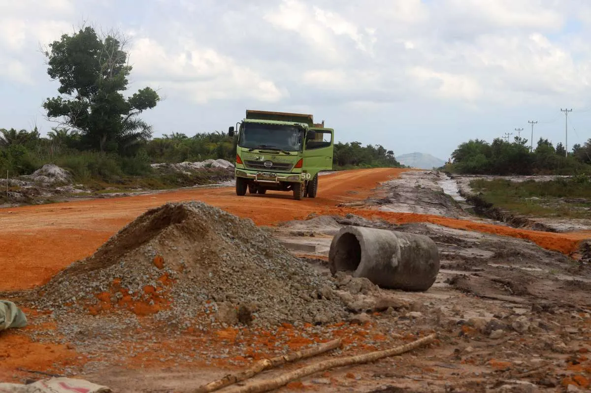  PUPR Segera Kerjakan Akses Jalan Menuju Bandara Singkawang,
