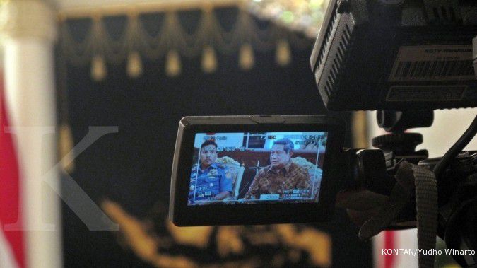 Foto-foto SBY di Istana mulai dicopot