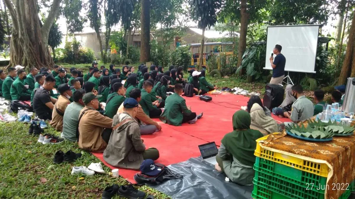 Belajar Agrosociopreneur, Mahasiswa Polbangtan Kementan Sambangi Duta Petani Milenial
