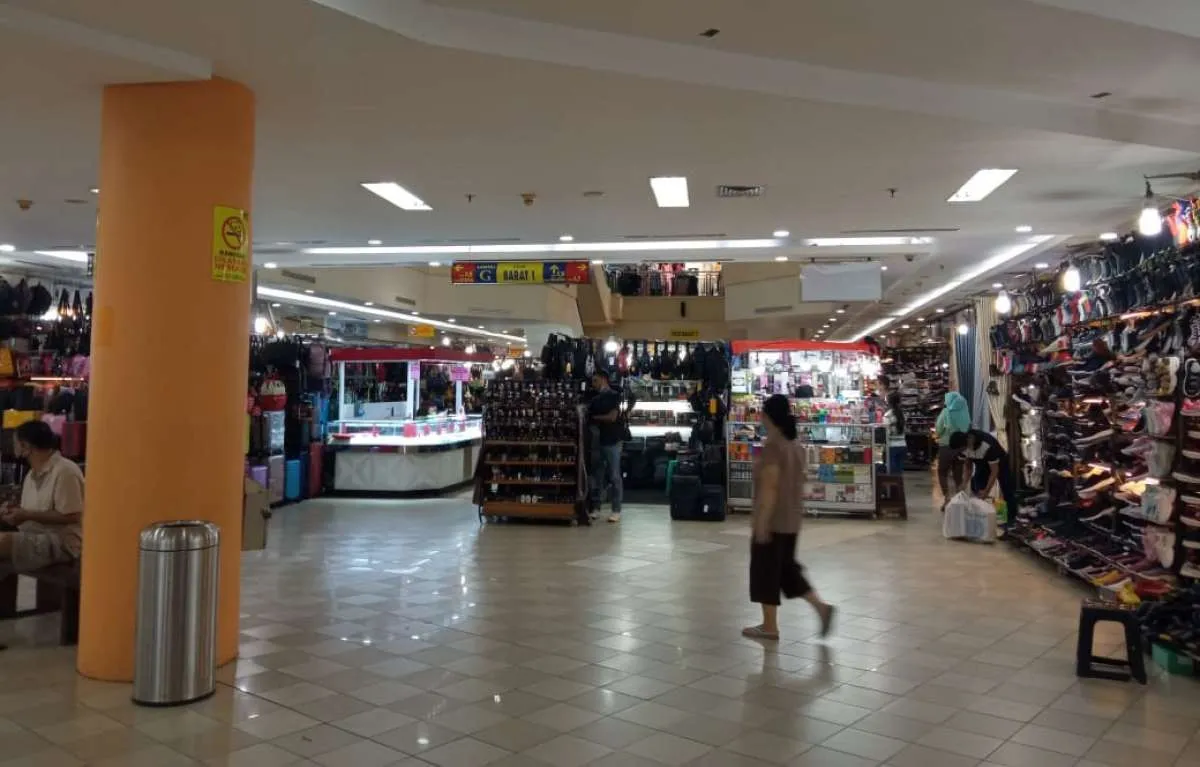 Level PPKM Naik, Pusat Perbelanjaan Sepi Pembeli Lagi