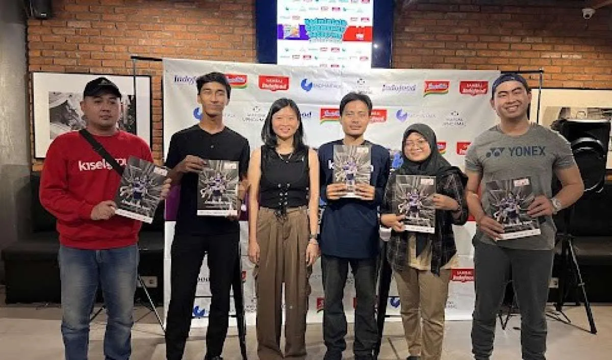 Indofood Dukung Pertemuan Komunitas Badminton Bersama Debby Susanto