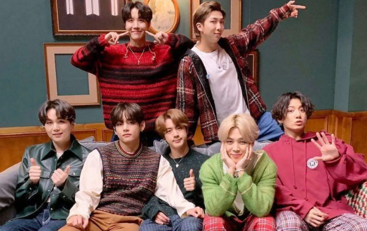 BTS hingga BLACKPINK dan Twice, daftar 10 penyanyi terpopuler bulan Desember di Korea