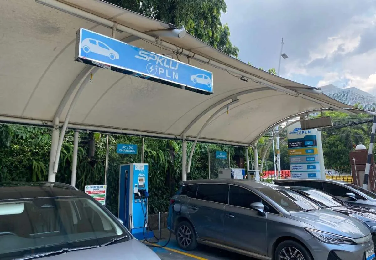 PLN Tambah 2 SPKLU Center Pertama di Jakarta