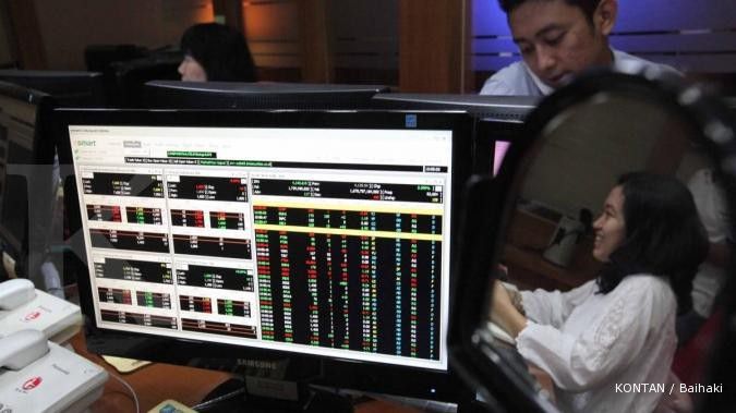 Mengawali perdagangan awal pekan, IHSG turun tipis