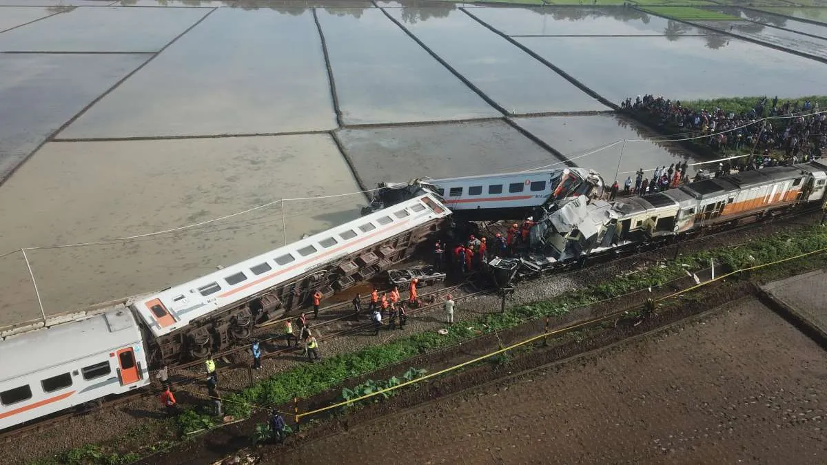 Jasa Raharja Serahkan Santunan Korban Meninggal Dunia Kecelakaan Kereta di Bandung
